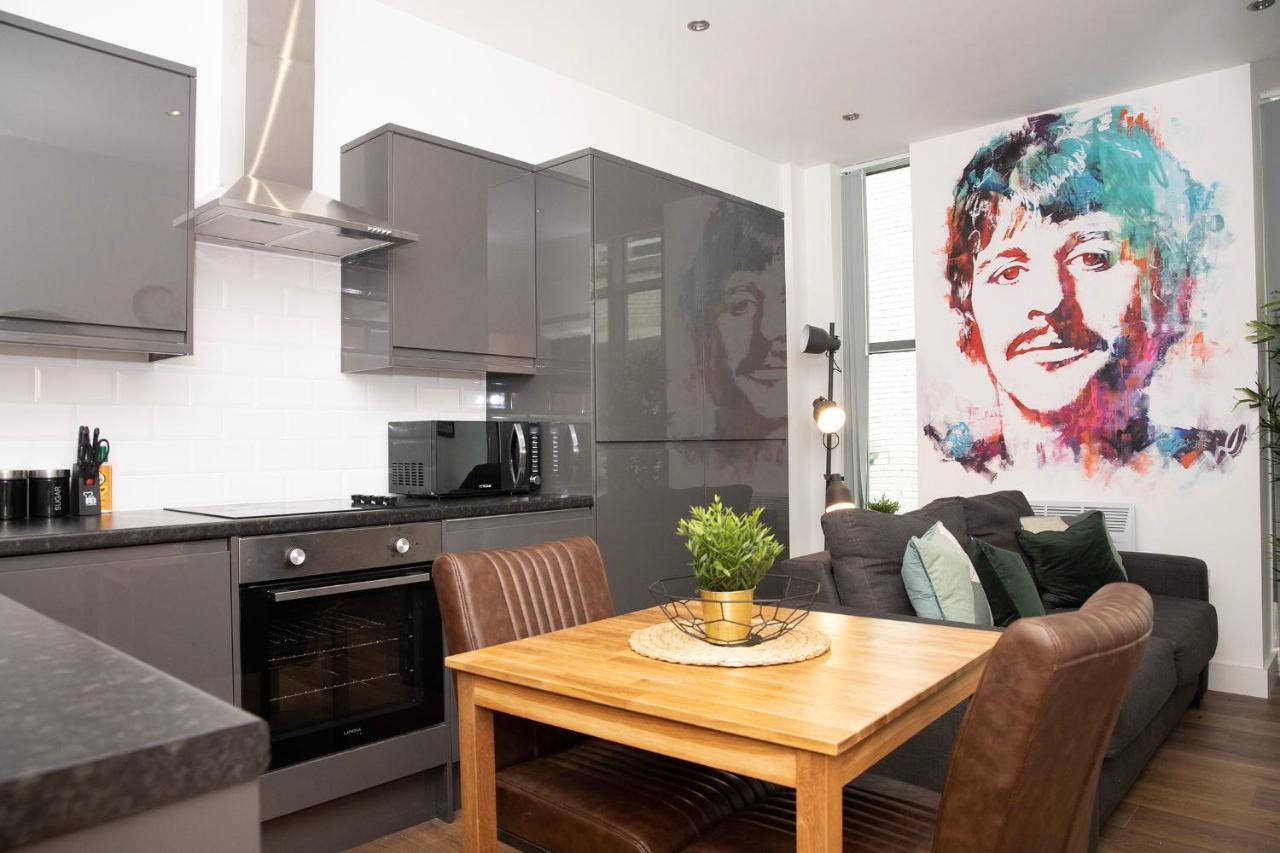 Sgt Peppers Mathew Street Apartments By Happy Days Liverpool Exterior foto